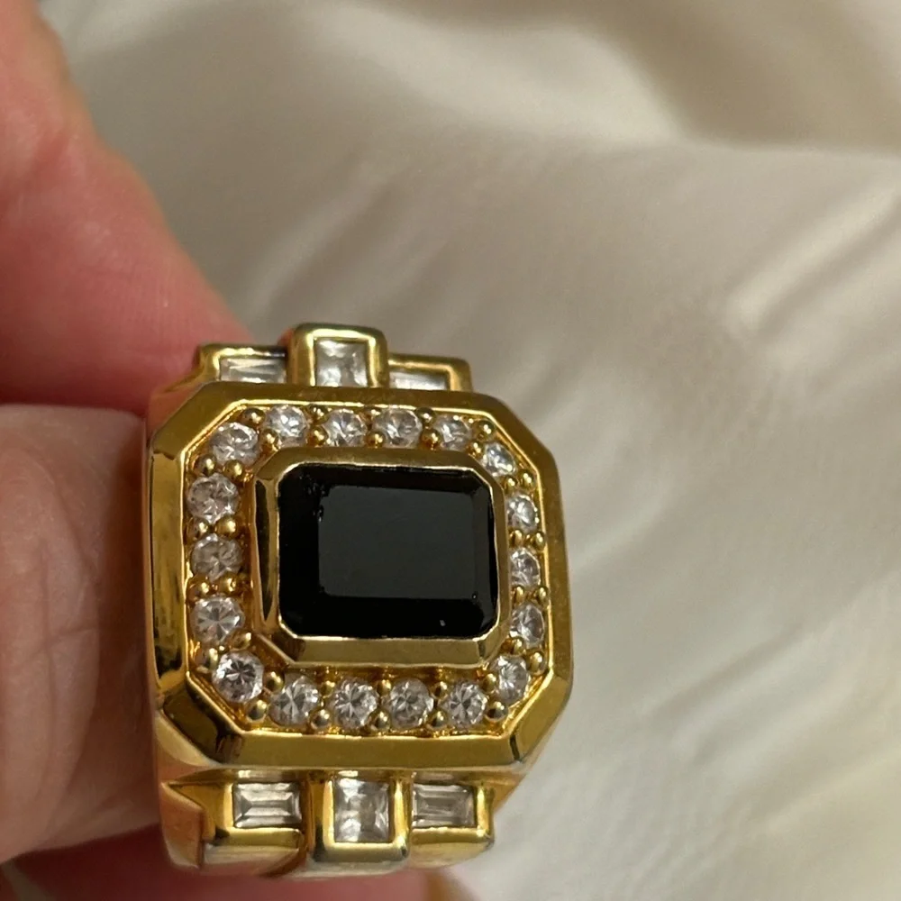 NWOT -MENS RING -size 9 - Picture 3 of 14